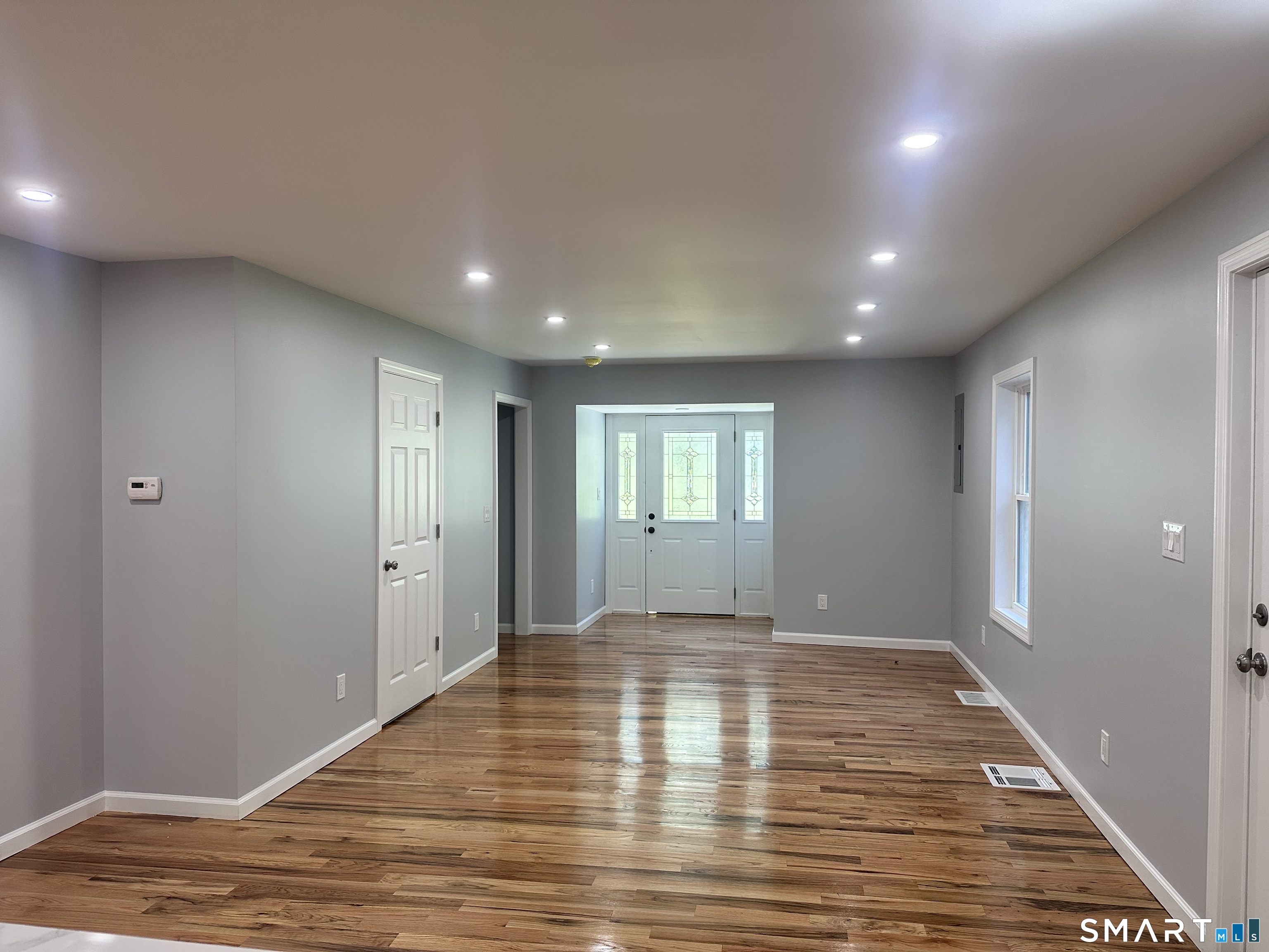 215 Maple Street East Haven CT 06512
