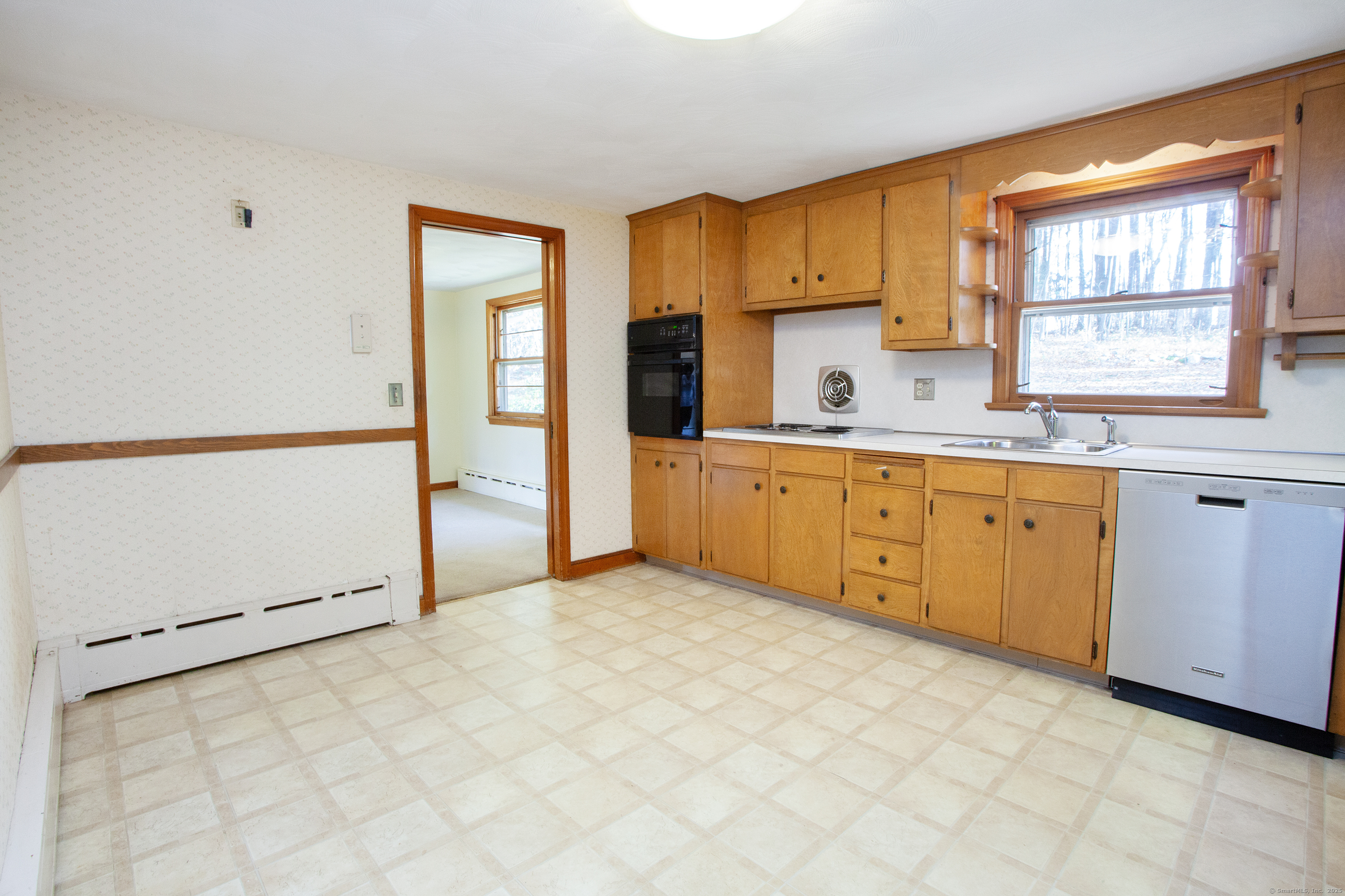 265 East Hill Road Canton CT 06019