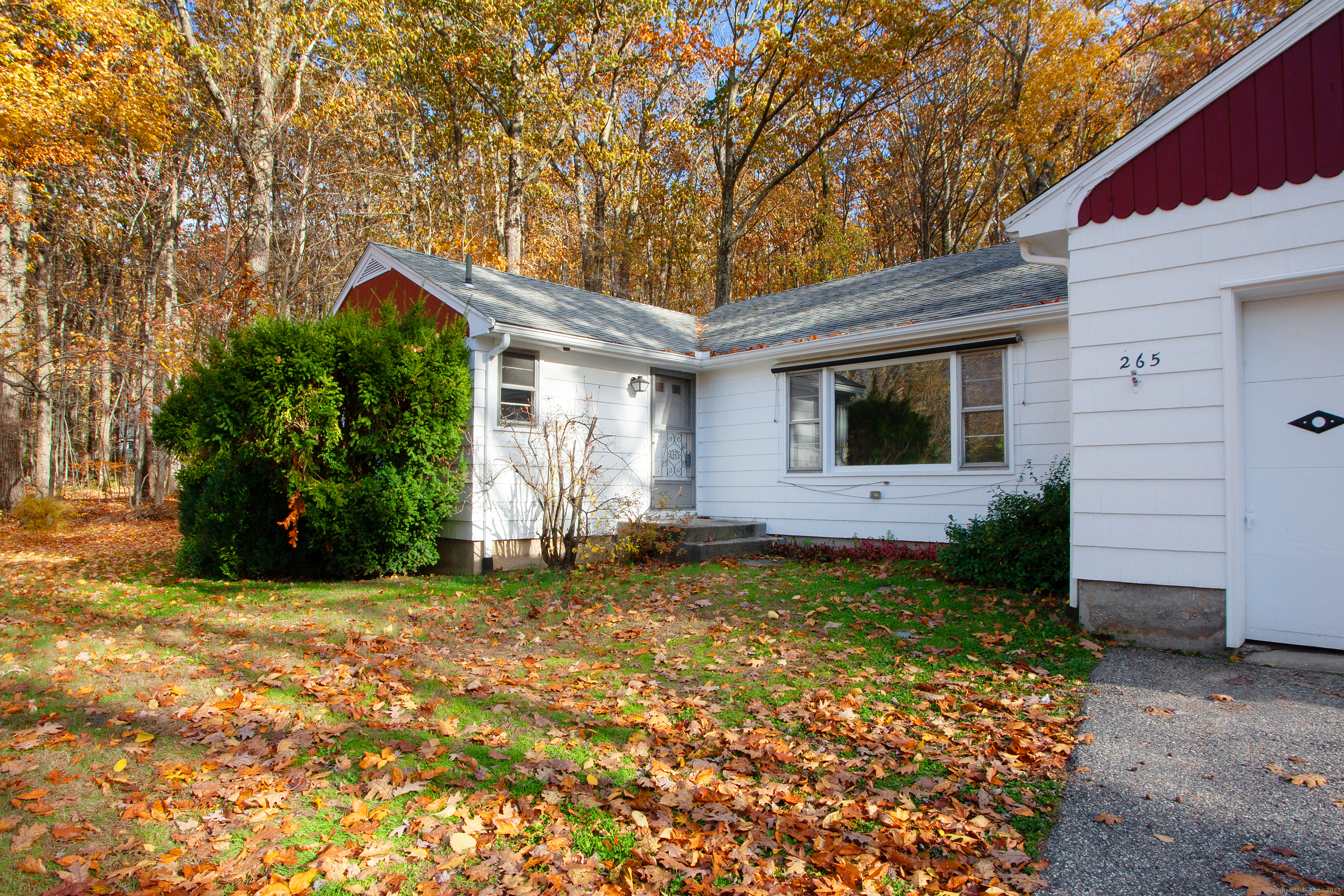 265 East Hill Road Canton CT 06019