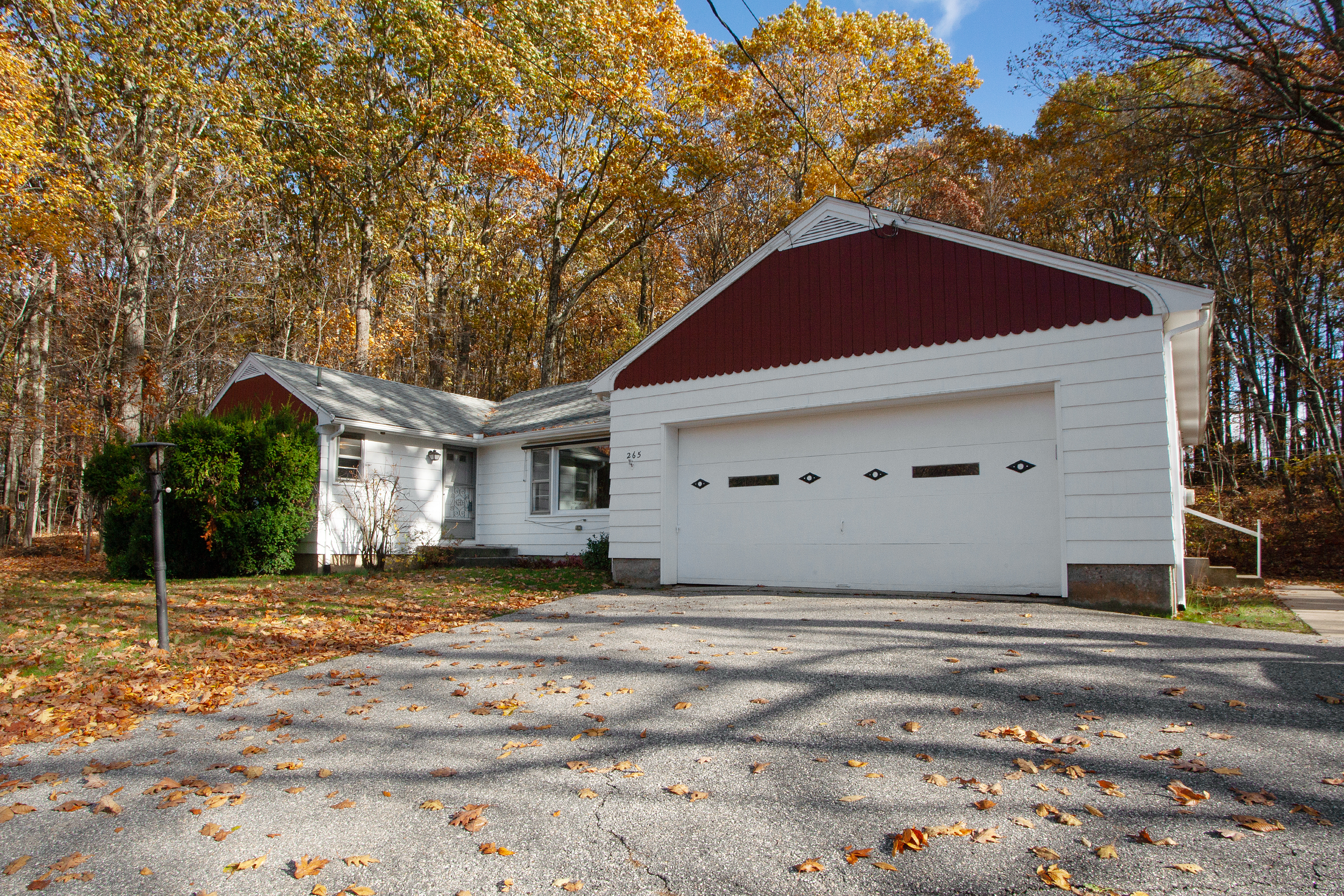 265 East Hill Road Canton CT 06019