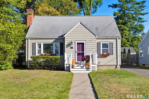 18 Saint James Street West Hartford CT 06119