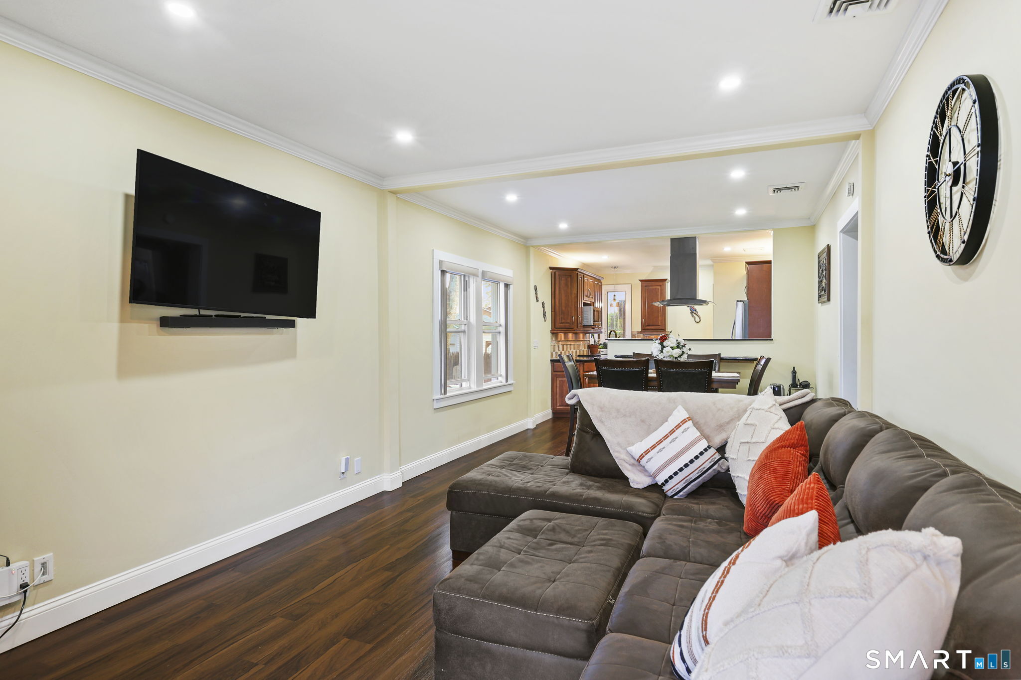 26 Melrose Place Stamford CT 06902