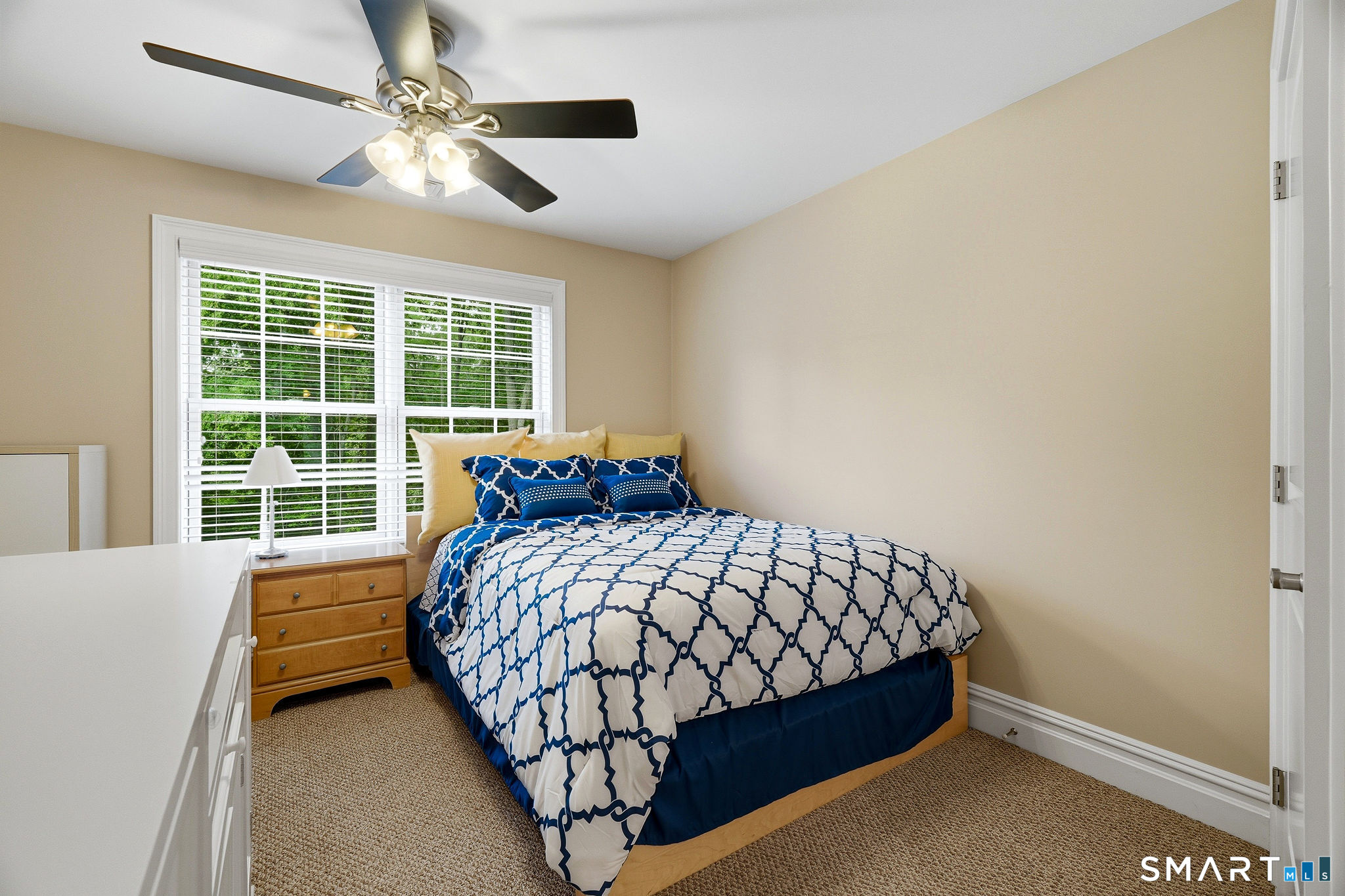 8 Lindera Lane Clinton CT 06413