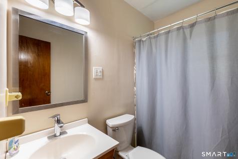 476 Derby Milford Road Orange CT 06477