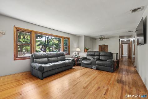 476 Derby Milford Road Orange CT 06477