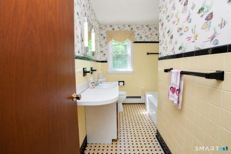 299 Commonwealth Avenue New Britain CT 06053