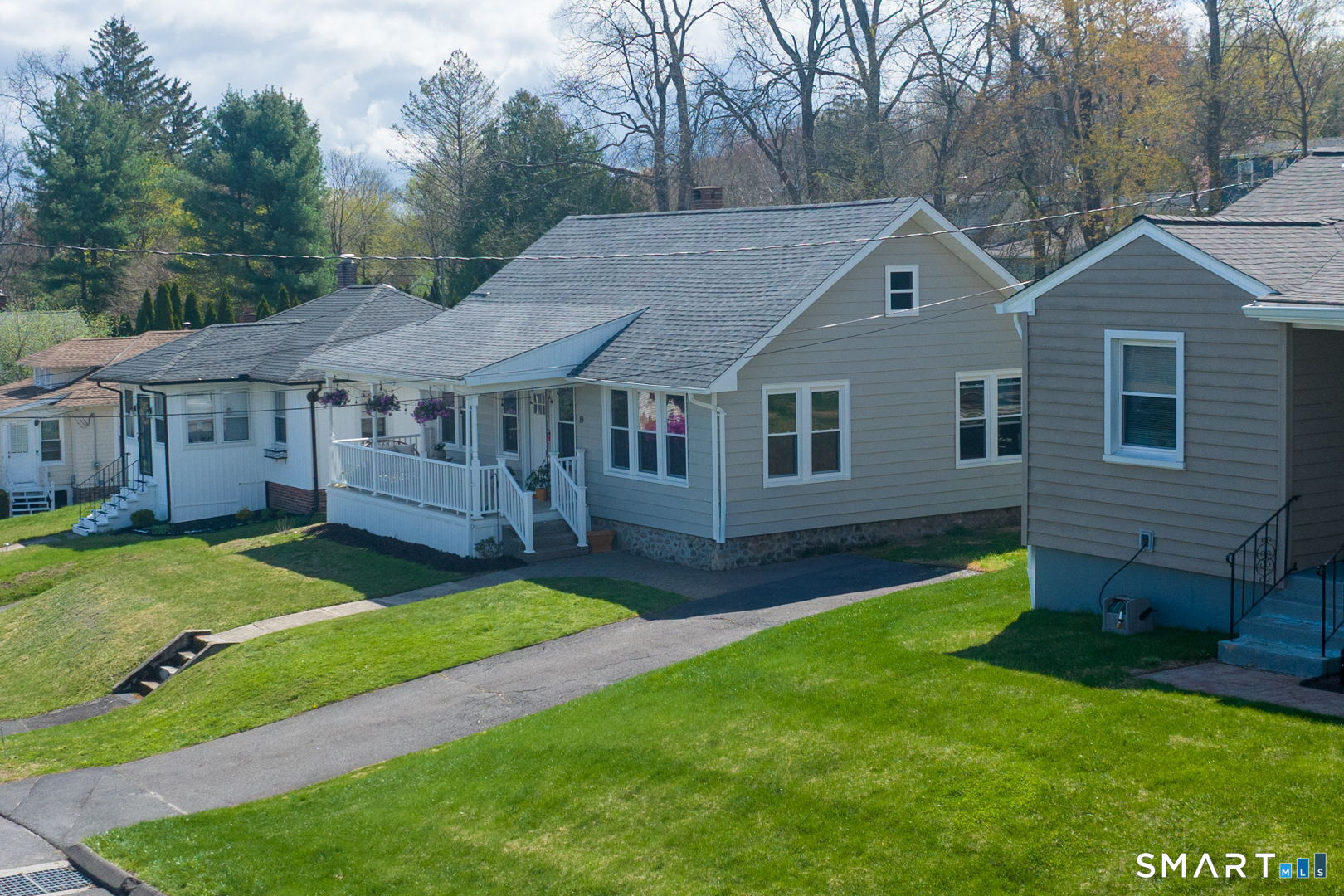 19 Hickory Street Plymouth CT 06786