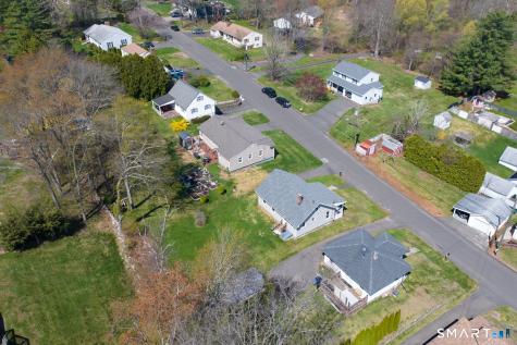 19 Hickory Street Plymouth CT 06786