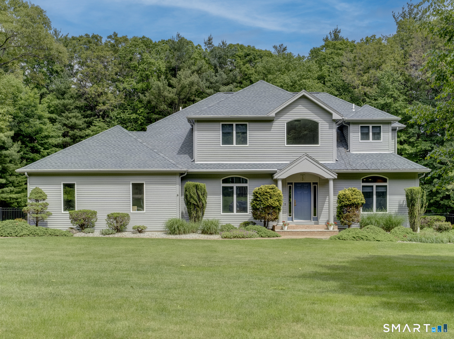 32 Avebury Lane Tolland CT 06084