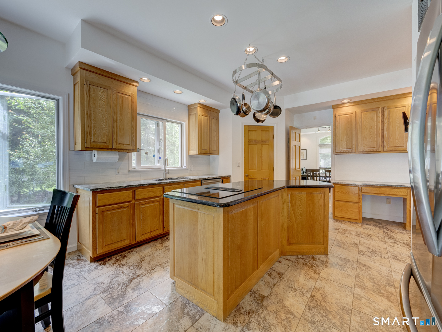 32 Avebury Lane Tolland CT 06084