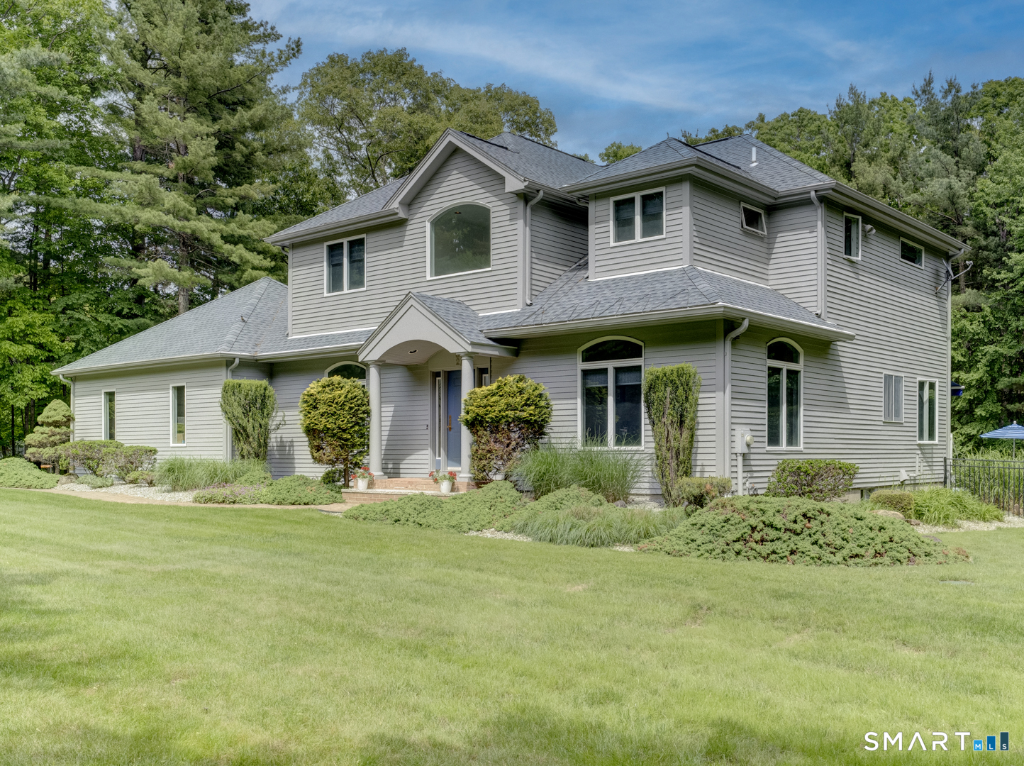 32 Avebury Lane Tolland CT 06084