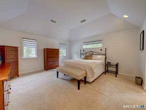 32 Avebury Lane Tolland CT 06084