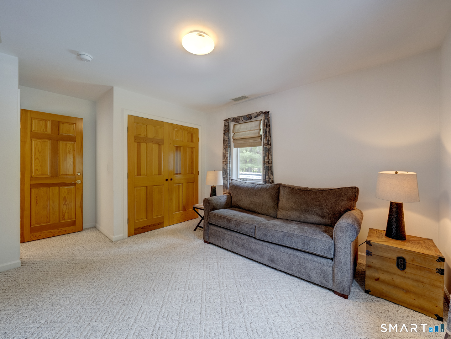 32 Avebury Lane Tolland CT 06084