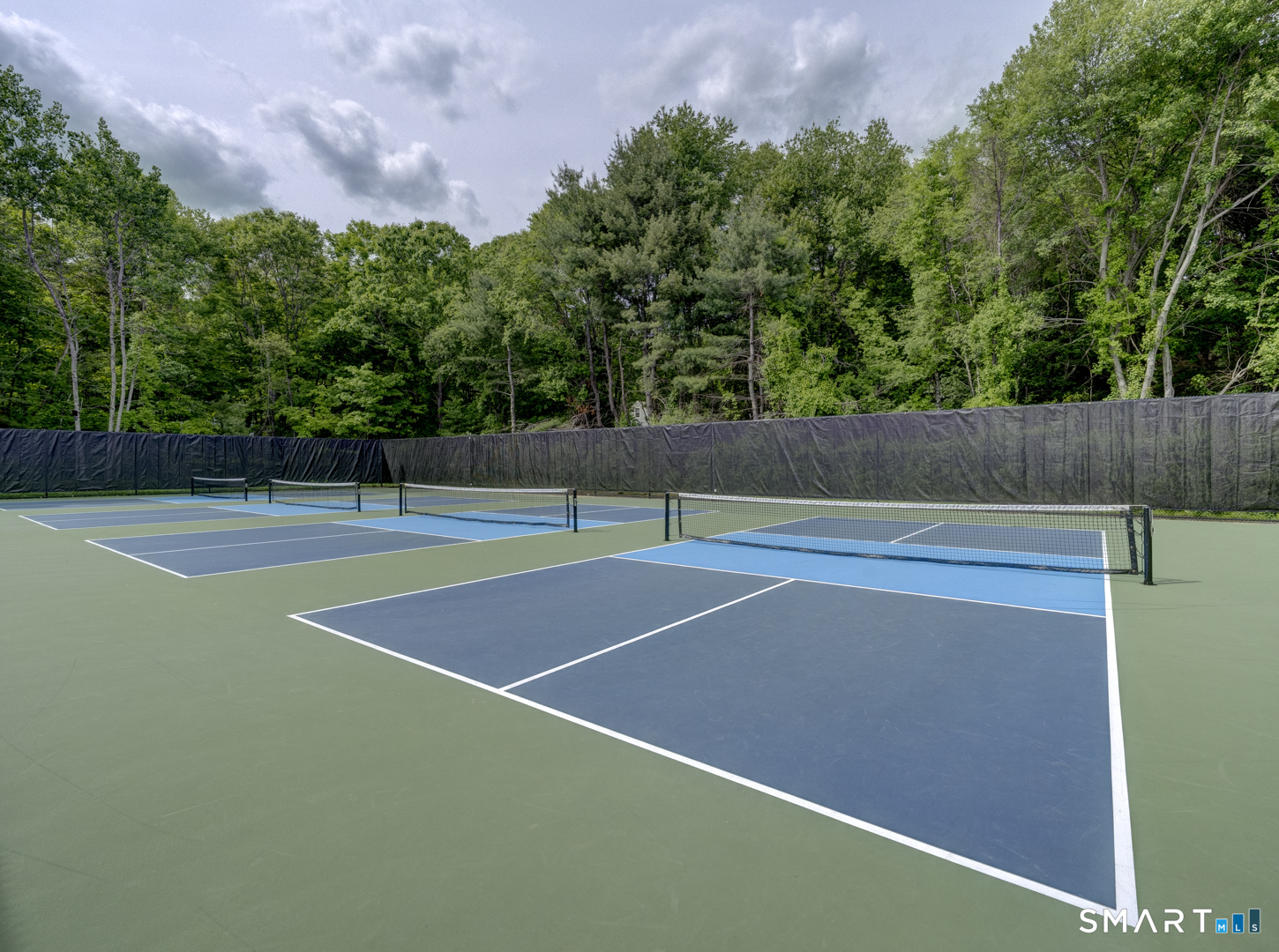 32 Avebury Lane Tolland CT 06084