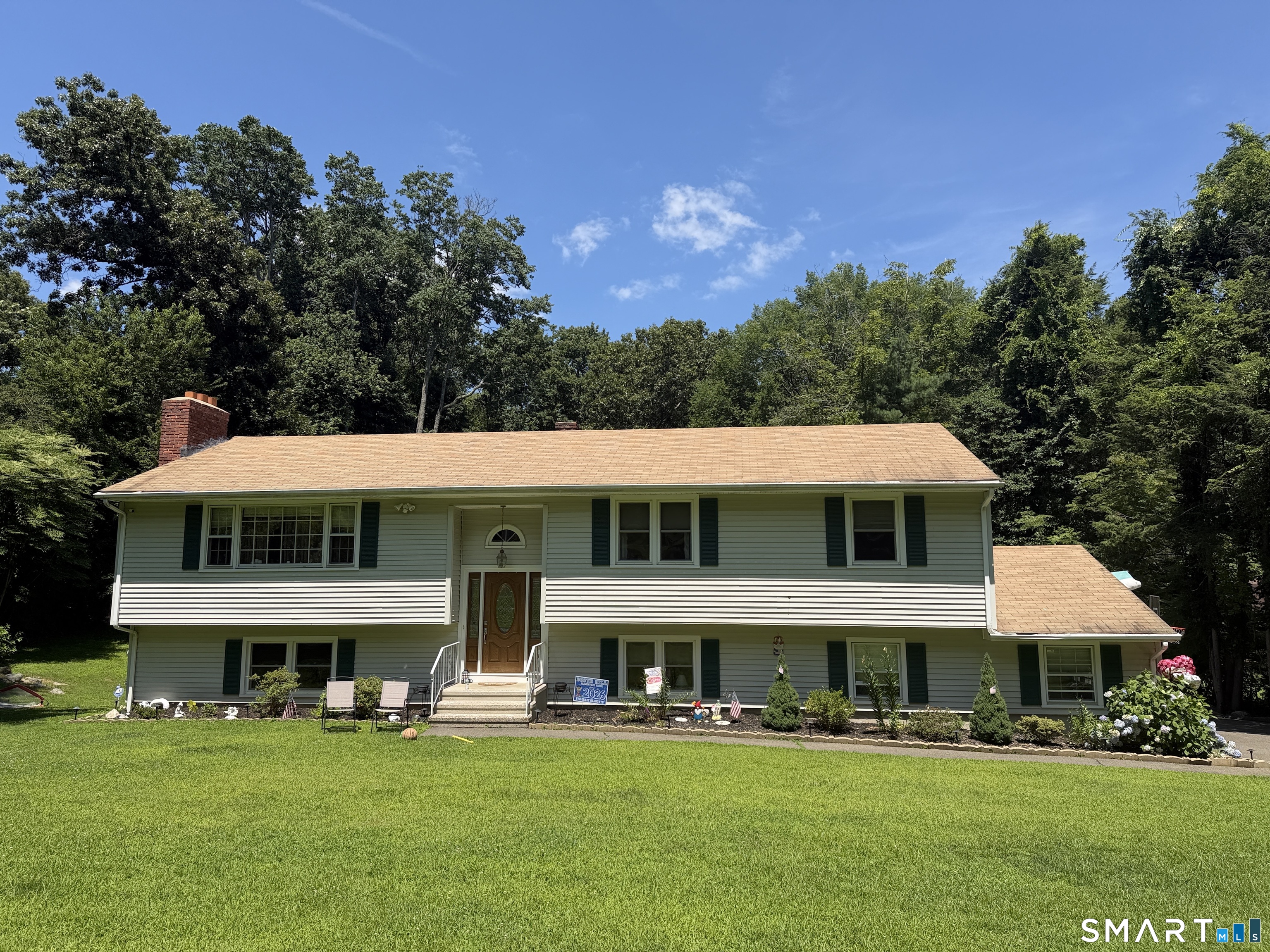 12 Briarwoods Terrace Trumbull CT 06611