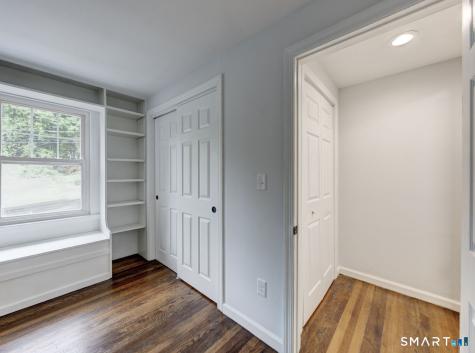 11 Cheshire Road Prospect CT 06712