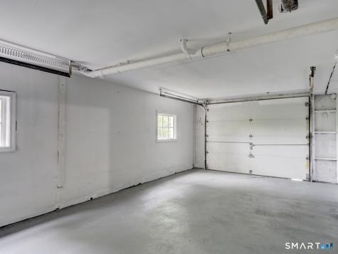 11 Cheshire Road Prospect CT 06712