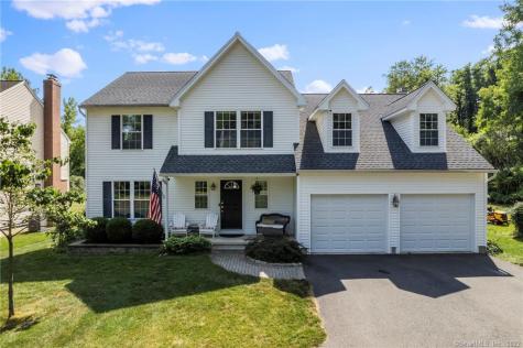 449 Rainbow Road Windsor CT 06095