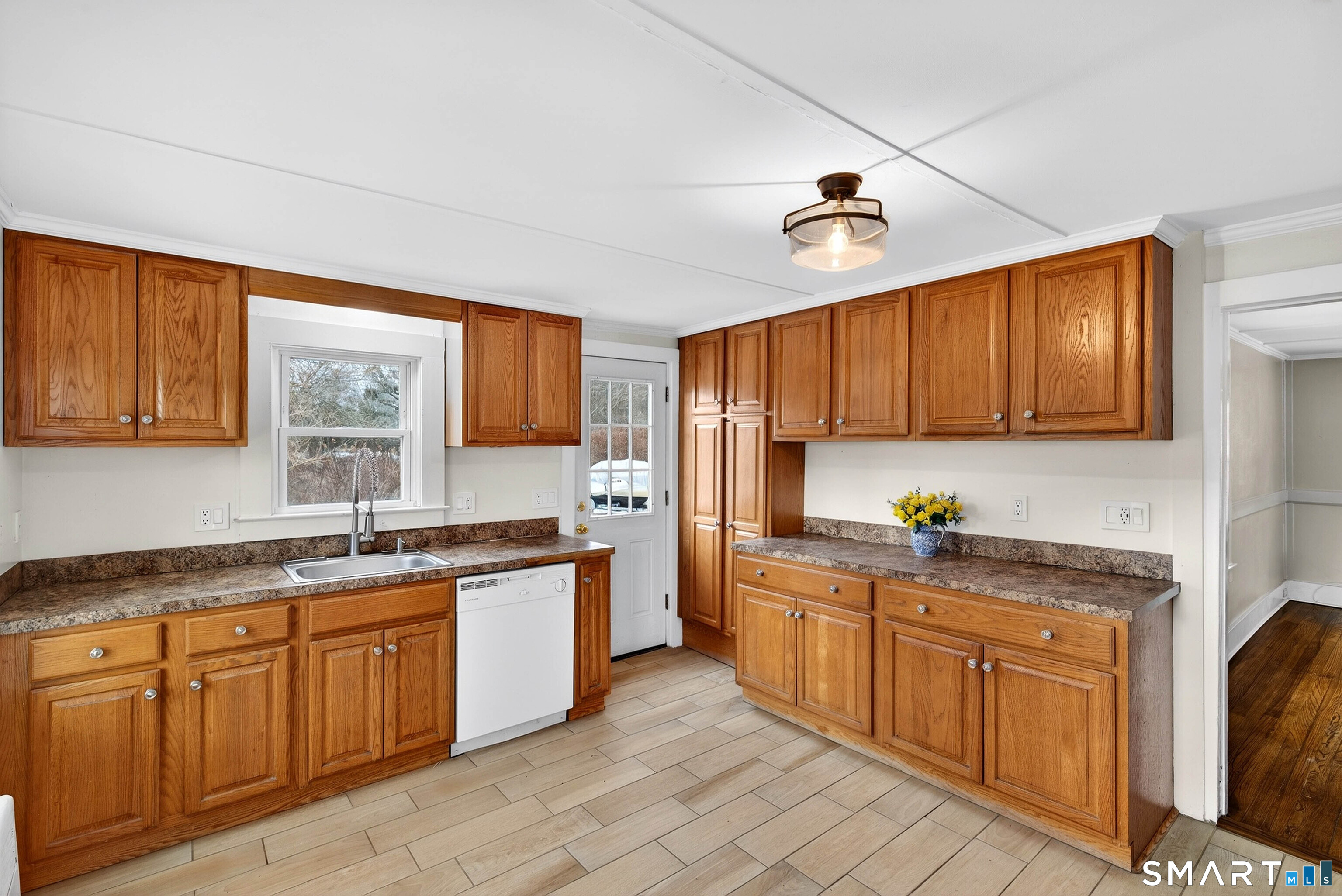 42 Neck Road Madison CT 06443