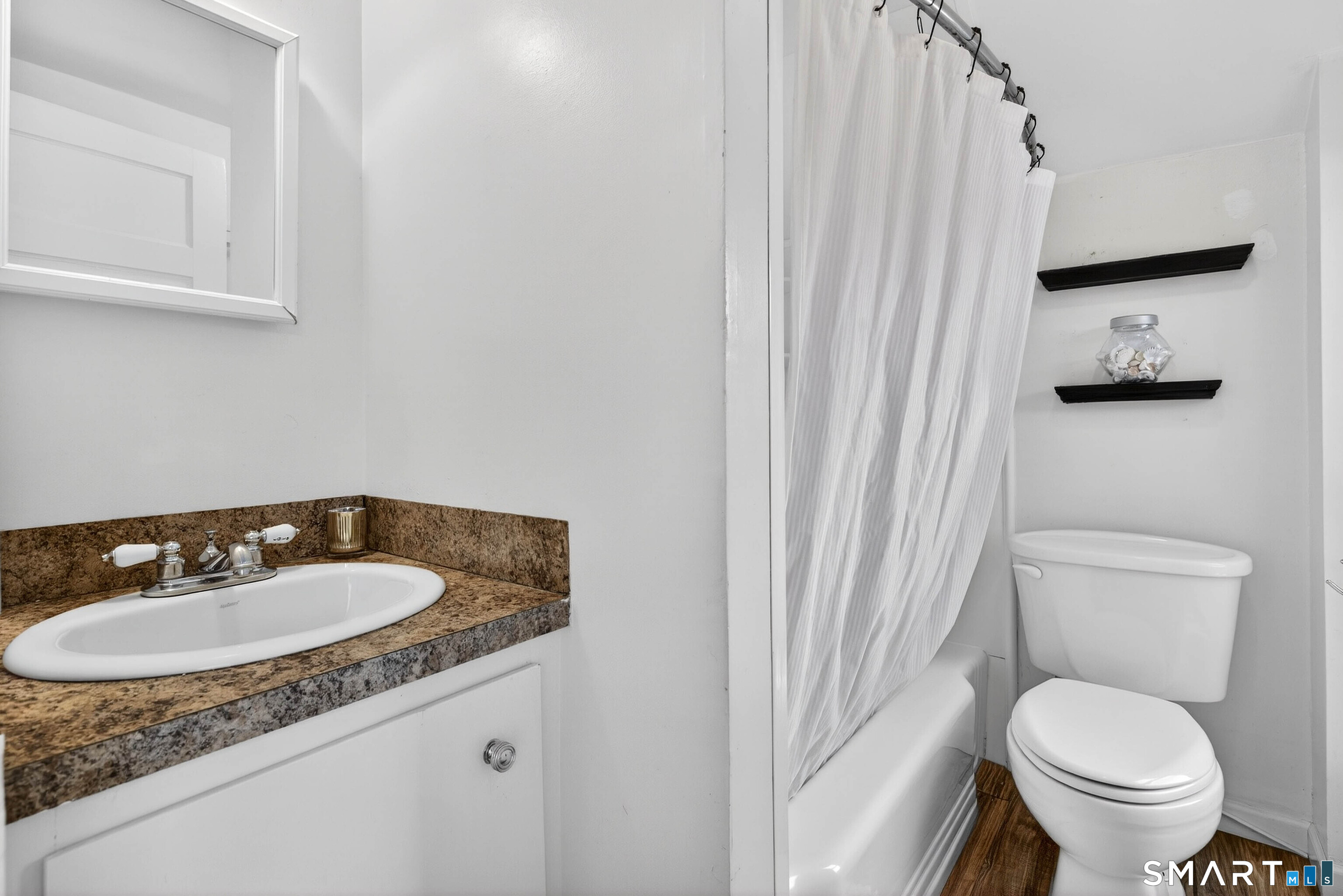 42 Neck Road Madison CT 06443