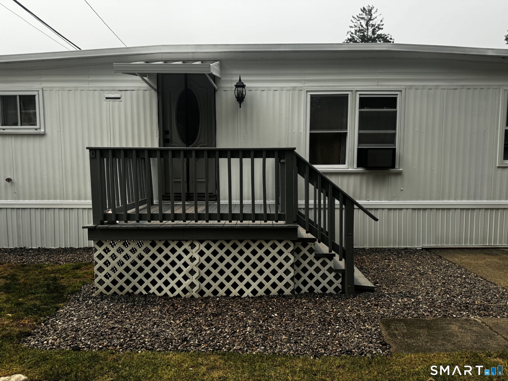 1042 Poquonnock Road Groton CT 06340