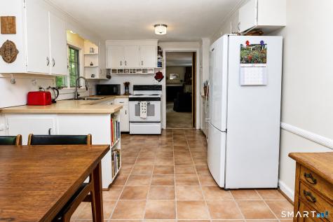 20 Laurel Drive Simsbury CT 06070