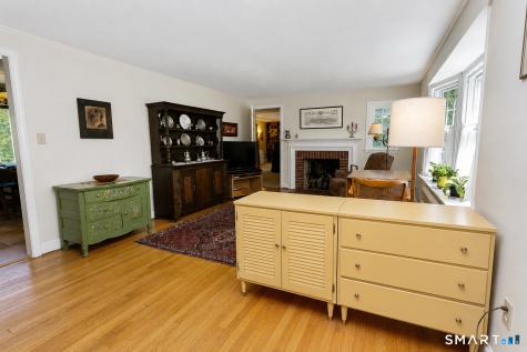 20 Laurel Drive Simsbury CT 06070