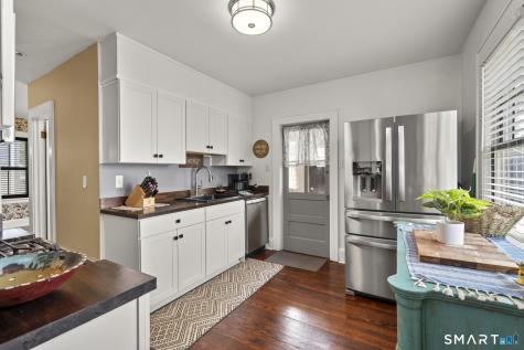 71 School Street Fairfield CT 06824