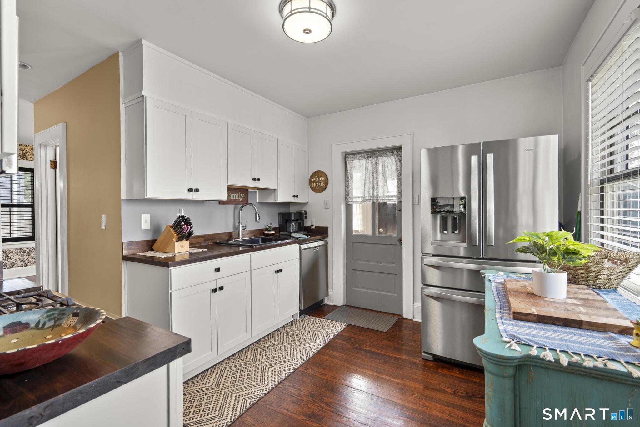 71 School Street Fairfield CT 06824