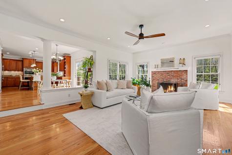 10 Chapman Place Redding CT 06896
