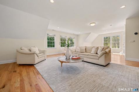 10 Chapman Place Redding CT 06896