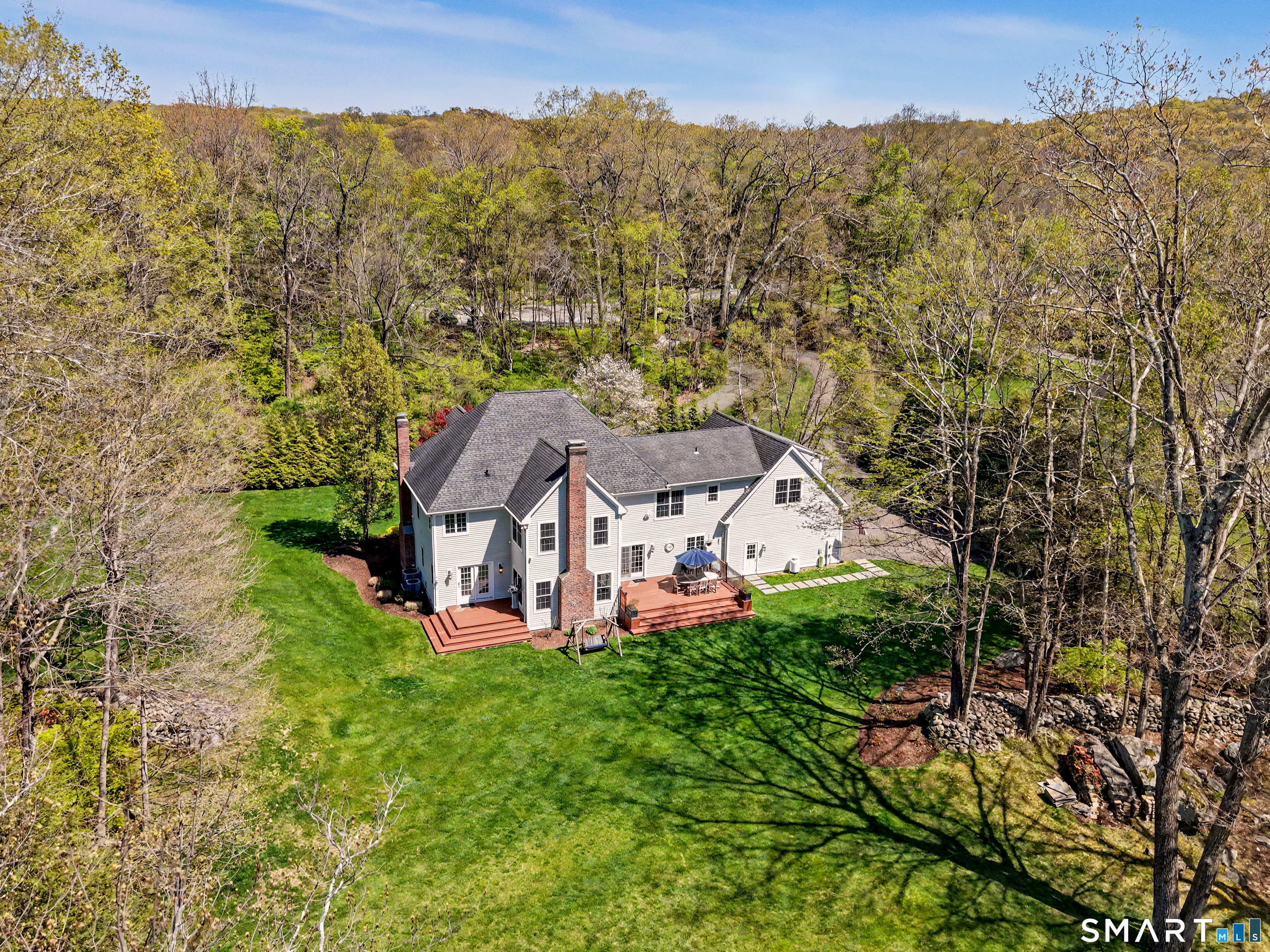 10 Chapman Place Redding CT 06896