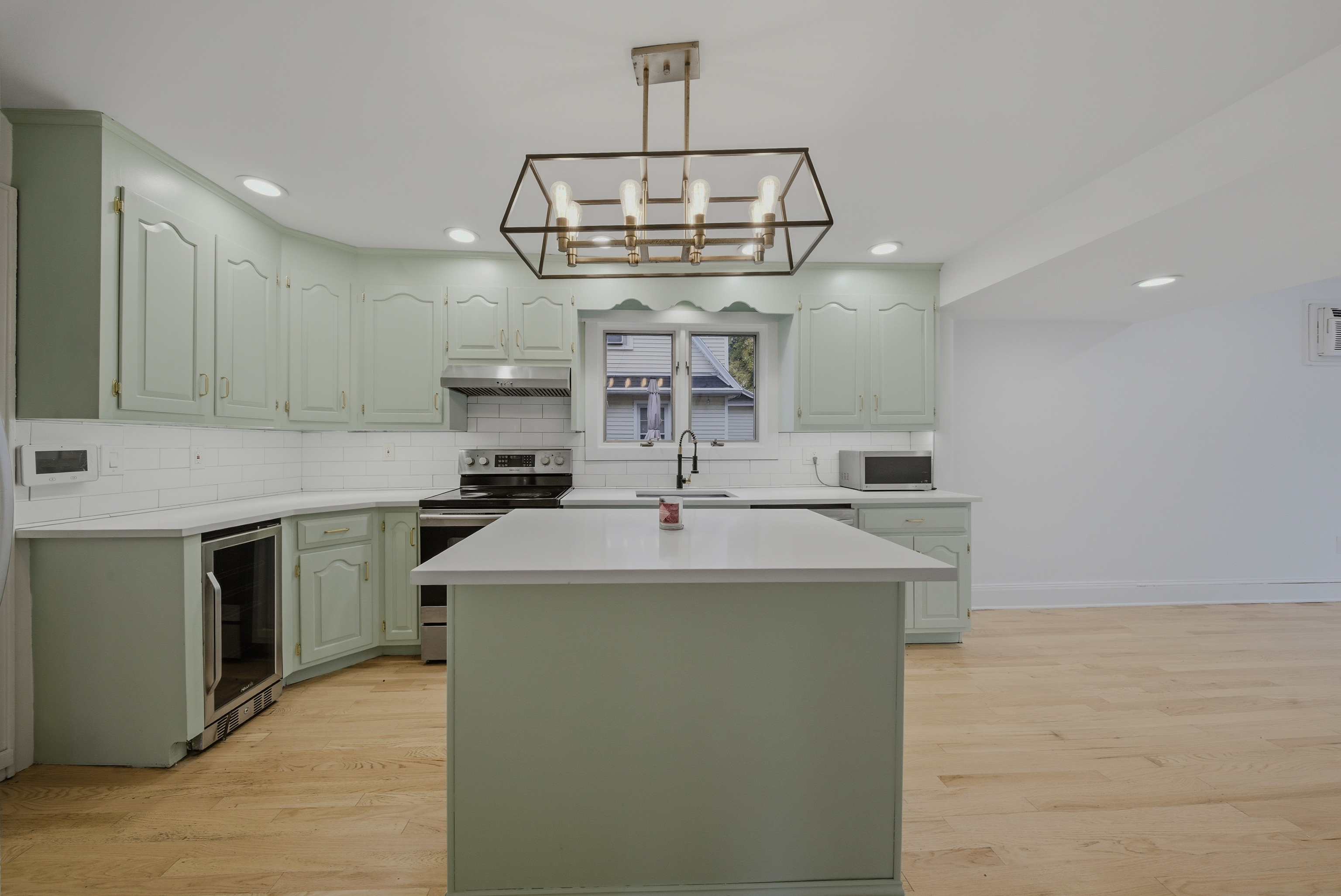 1275 Capitol Avenue Bridgeport CT 06606