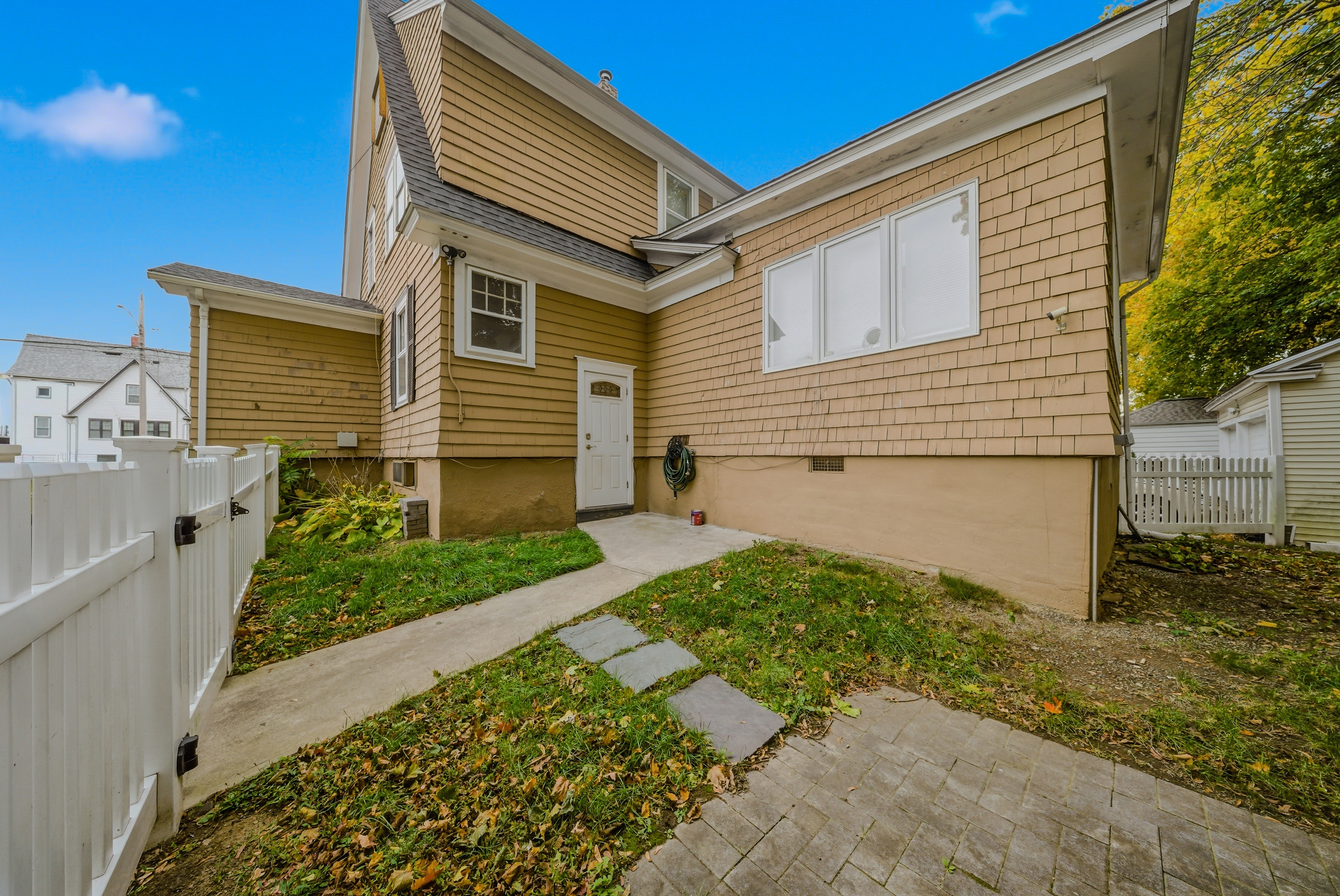 1275 Capitol Avenue Bridgeport CT 06606