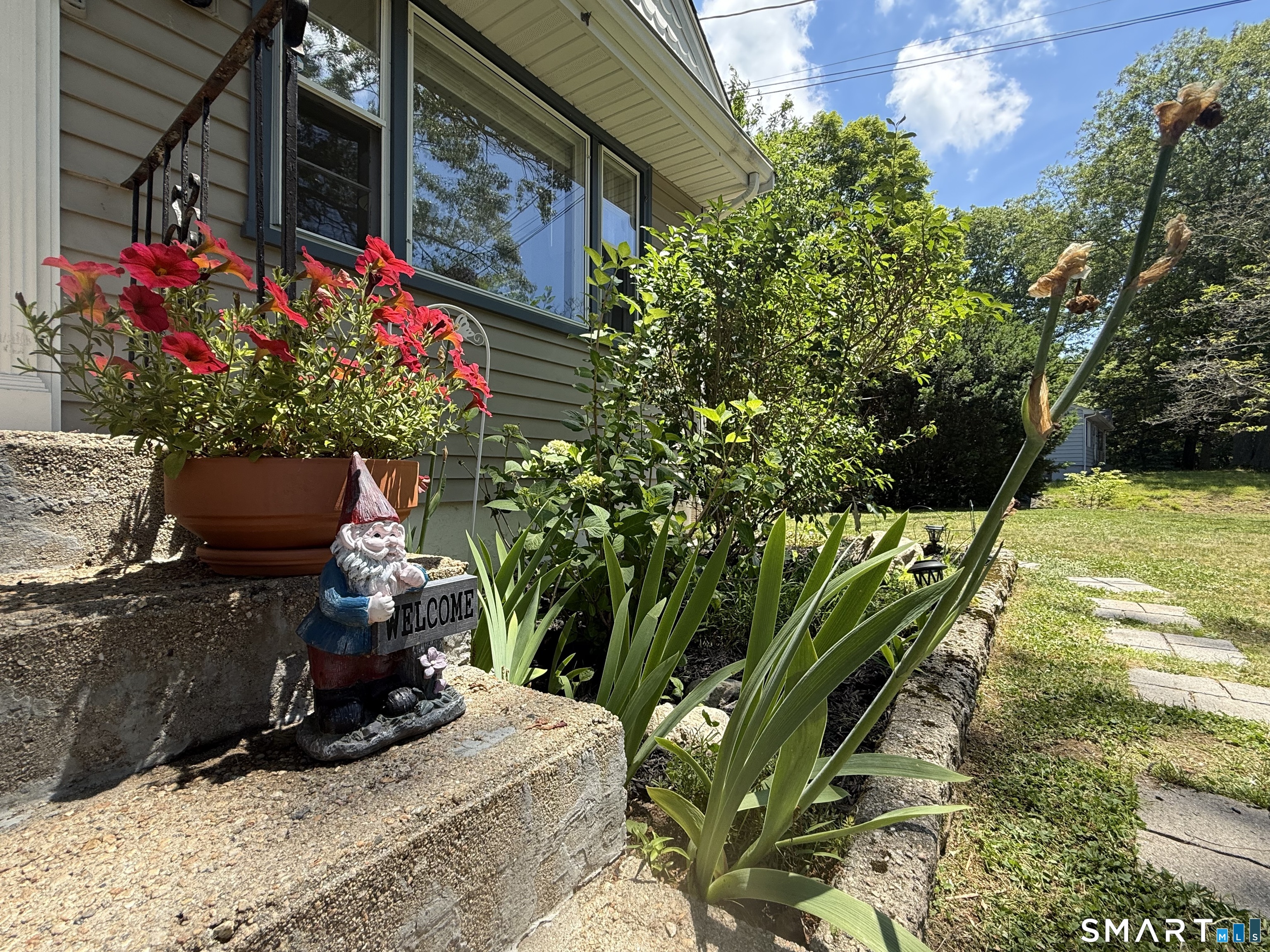 24 Forest Avenue Groton CT 06355