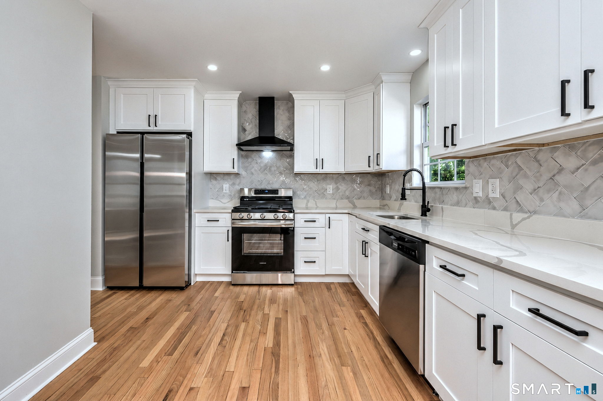 40 Acorn Lane Milford CT 06461