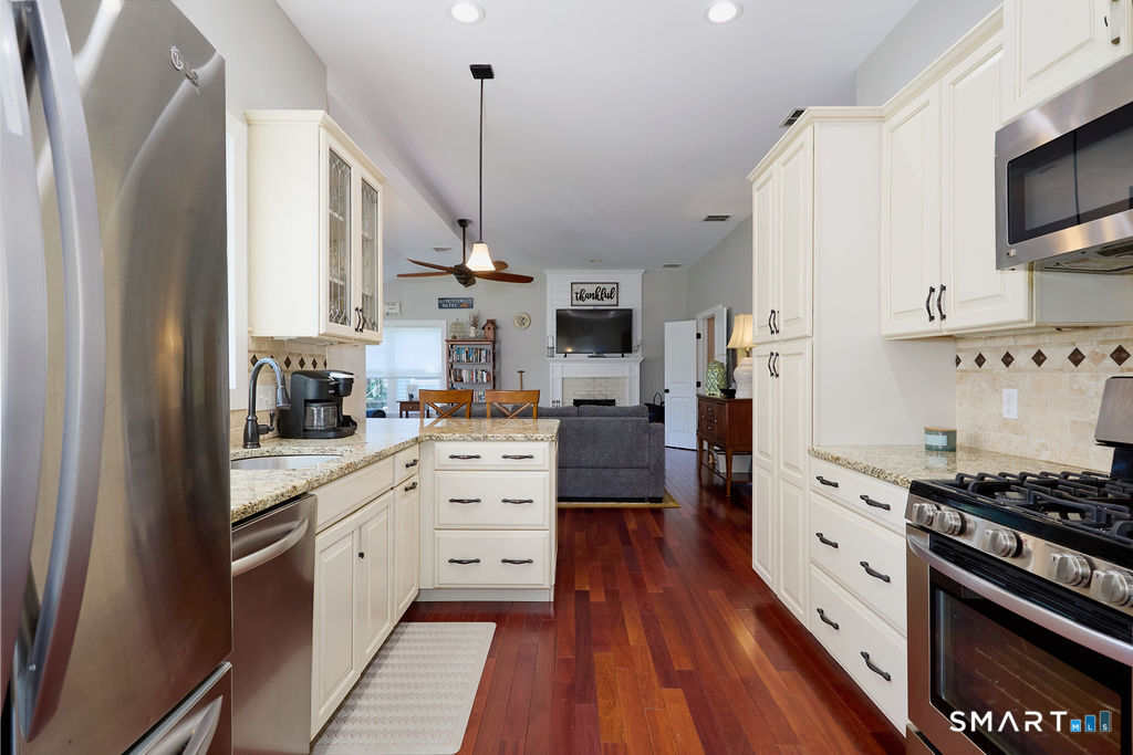 36 Beach Drive Harwinton CT 06791