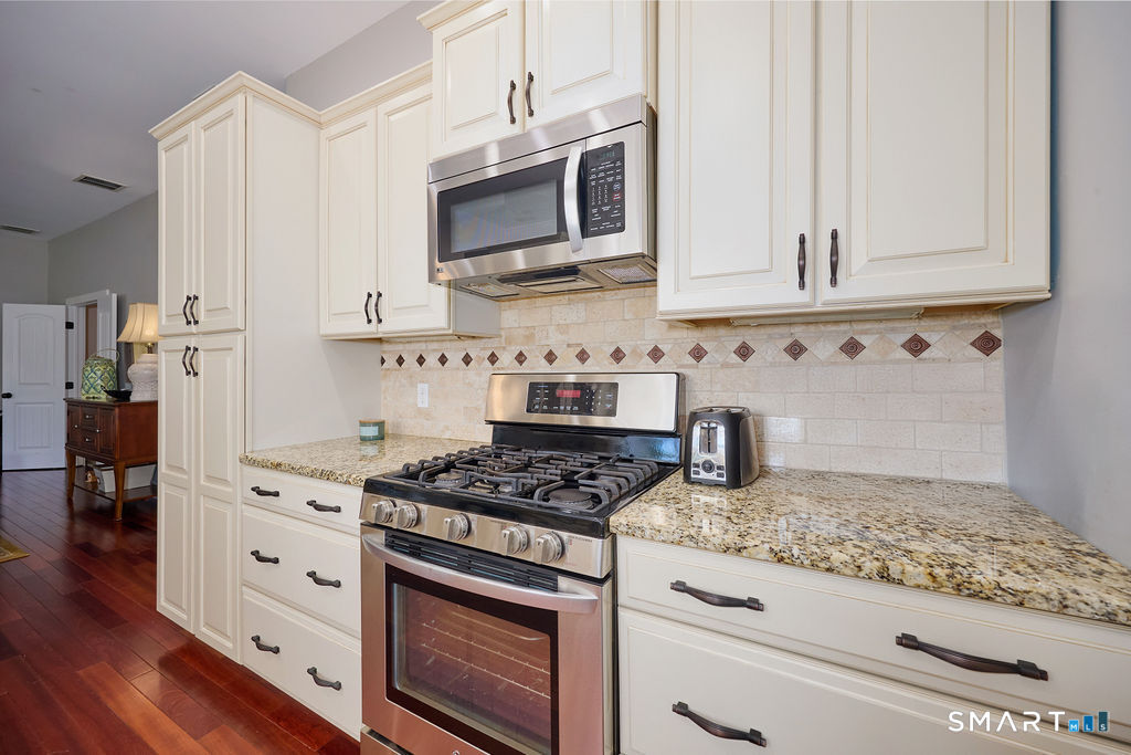 36 Beach Drive Harwinton CT 06791