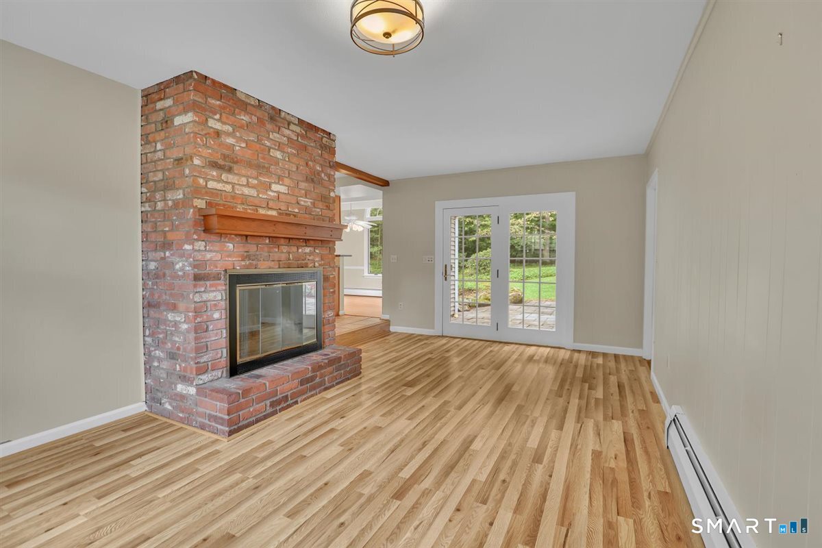 23 Silversmith Road Farmington CT 06085