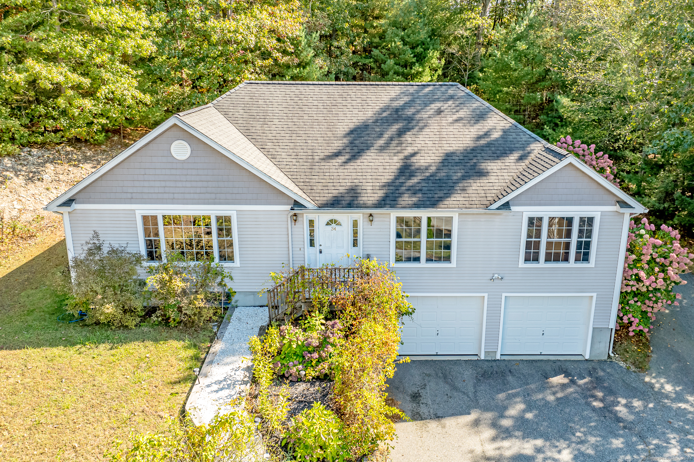34 Cardinal Drive Killingly CT 06241