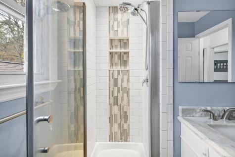 16 Silver Hill Road Derby CT 06418