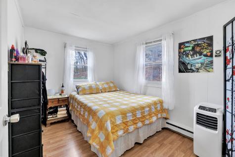 16 Silver Hill Road Derby CT 06418