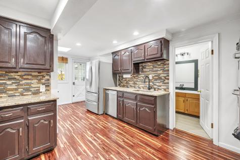 16 Silver Hill Road Derby CT 06418