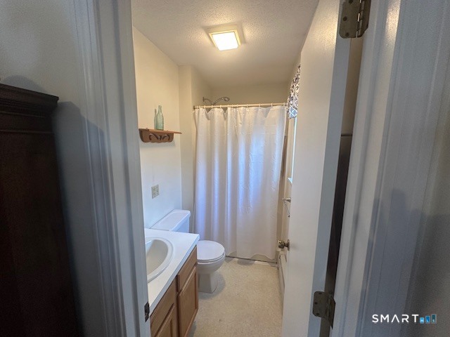 18 Kristen Court East Haven CT 06513