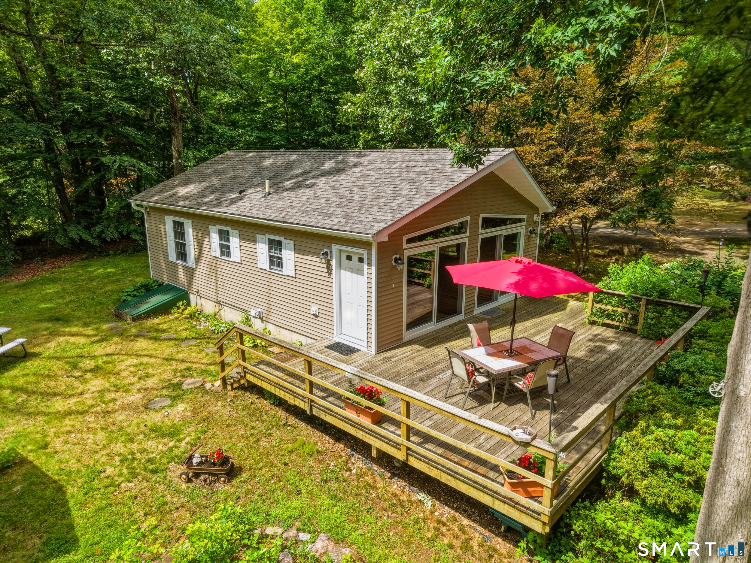 20 Oak Road East Haddam CT 06423