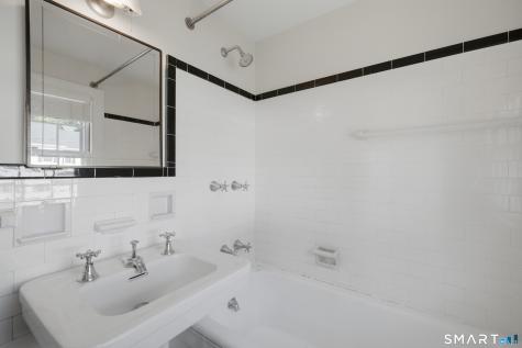 9 Stratford Road West Hartford CT 06117