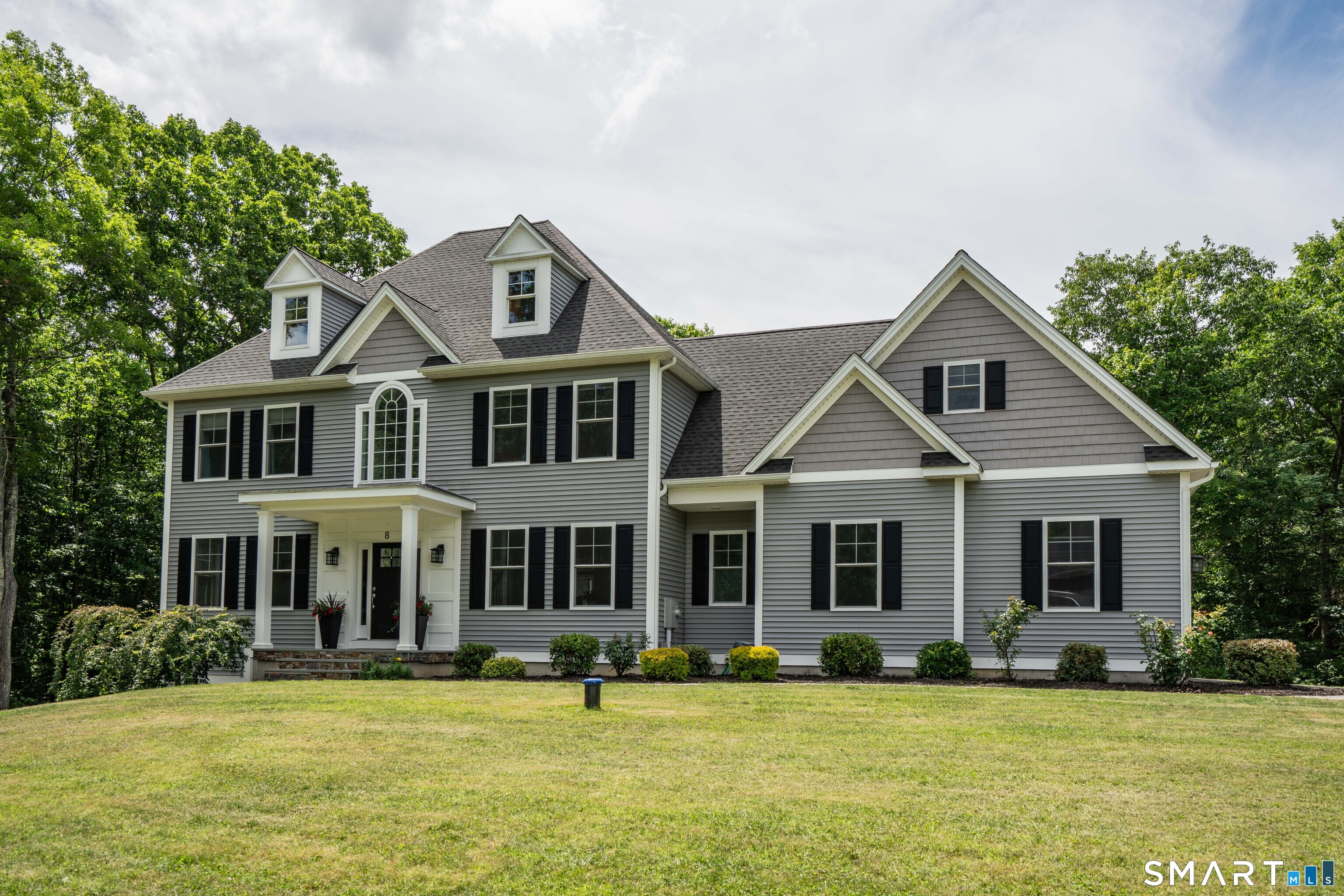 8 Windmill Lane Canton CT 06019