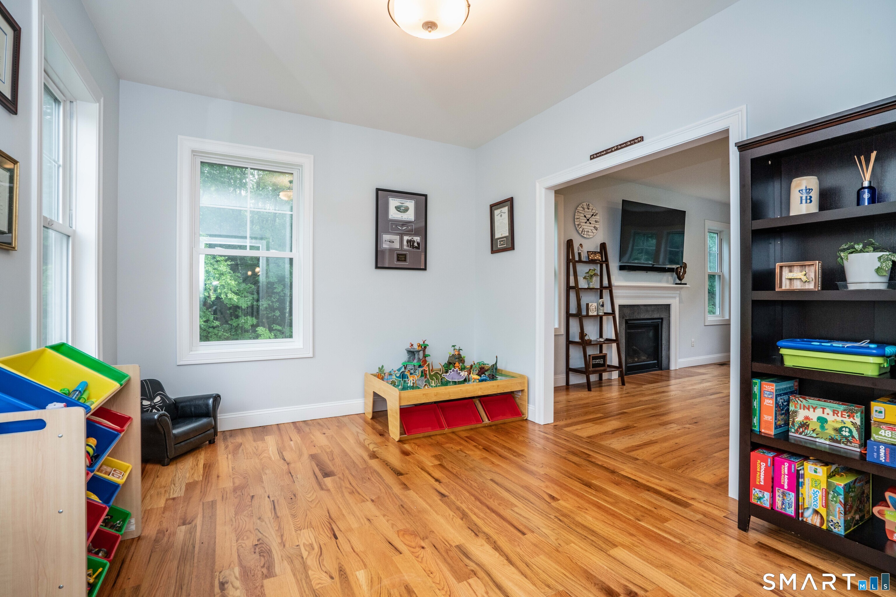 8 Windmill Lane Canton CT 06019