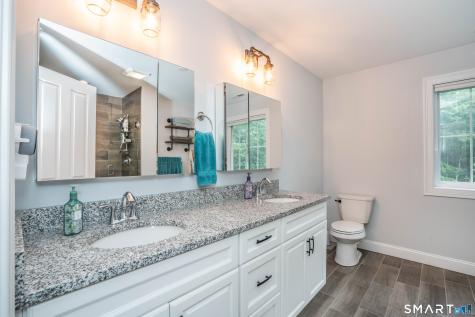 8 Windmill Lane Canton CT 06019