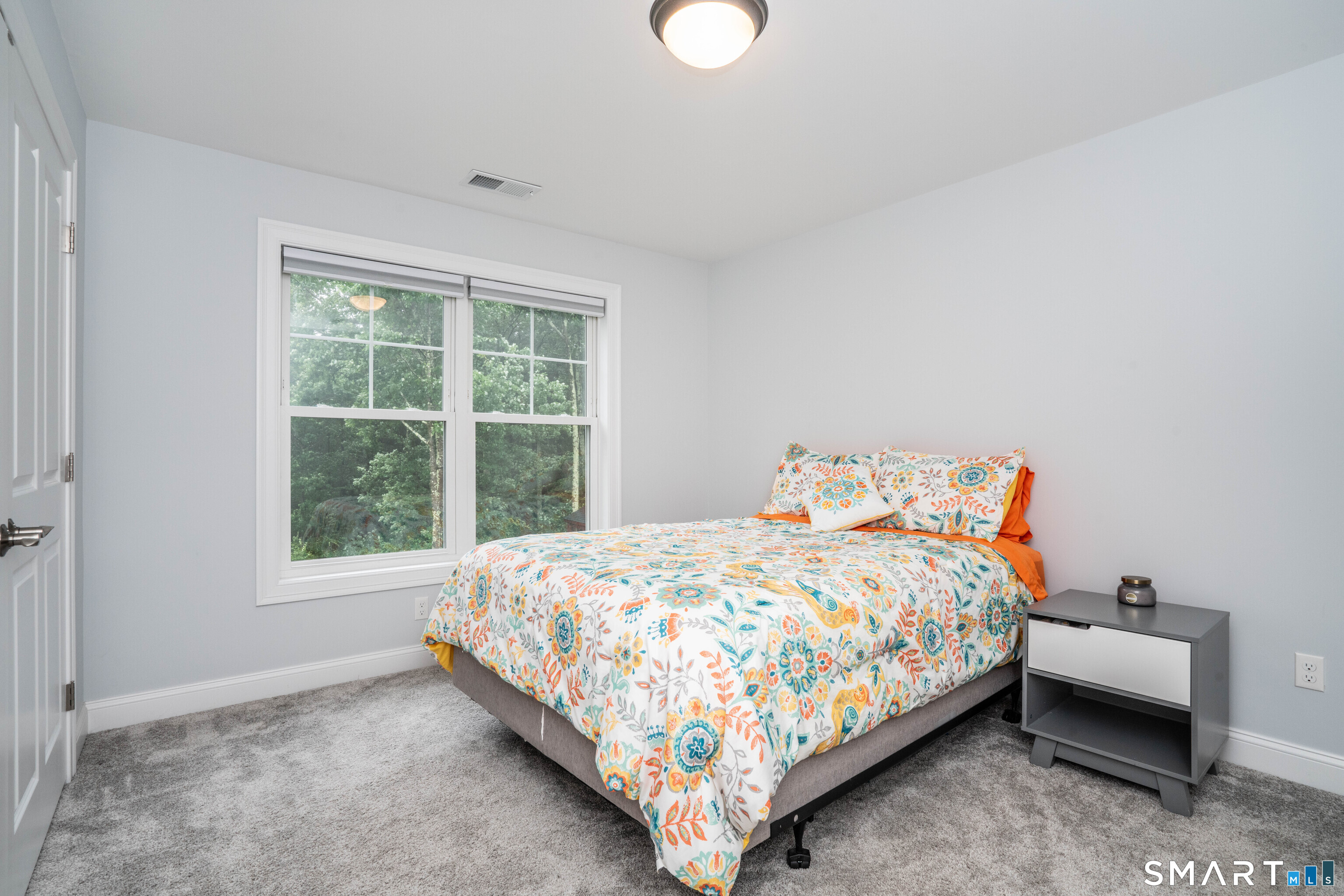 8 Windmill Lane Canton CT 06019